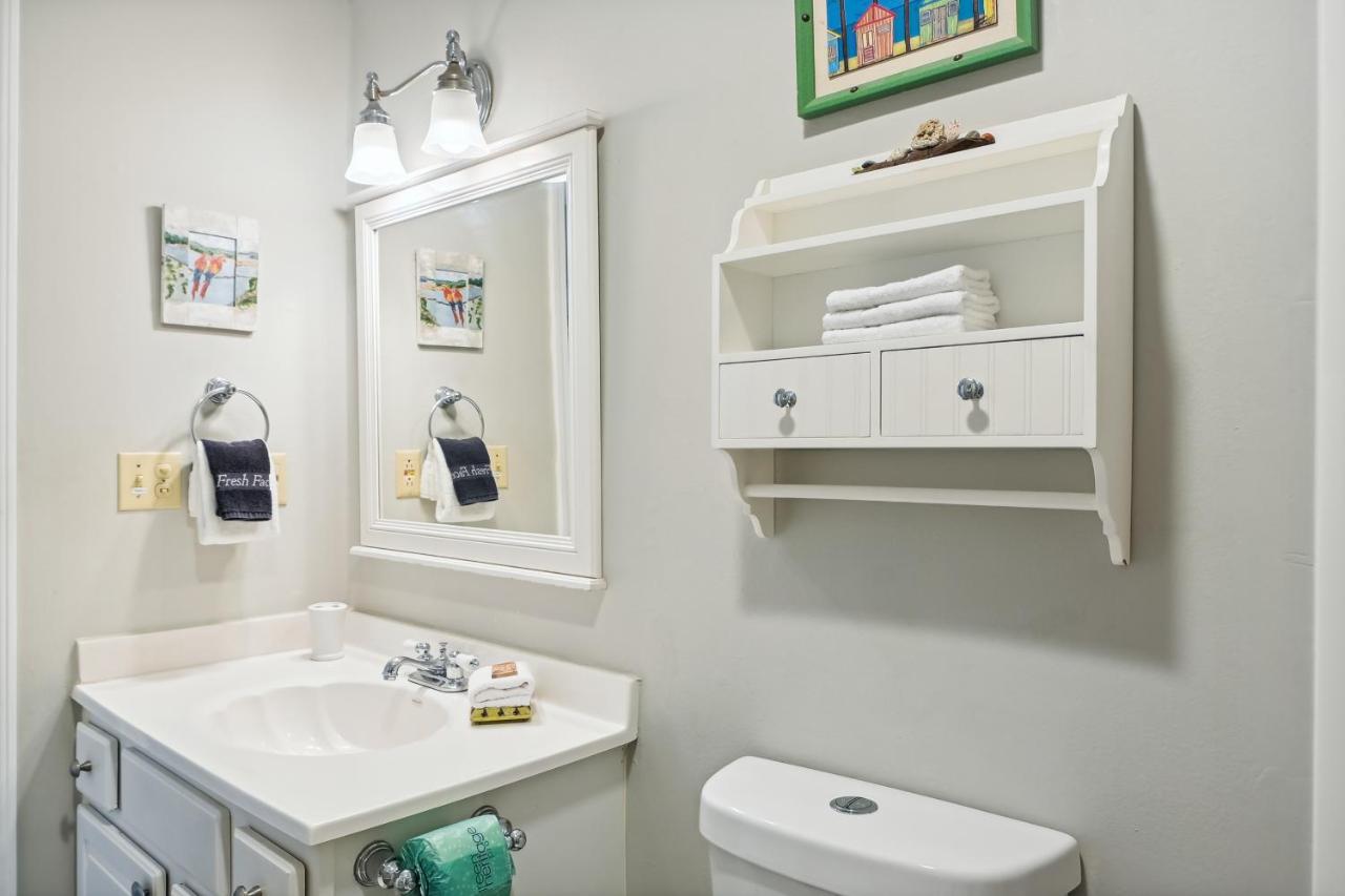 Apartment Sandpiper Cove #8245