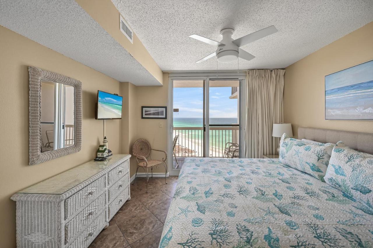 Pelican Apartment