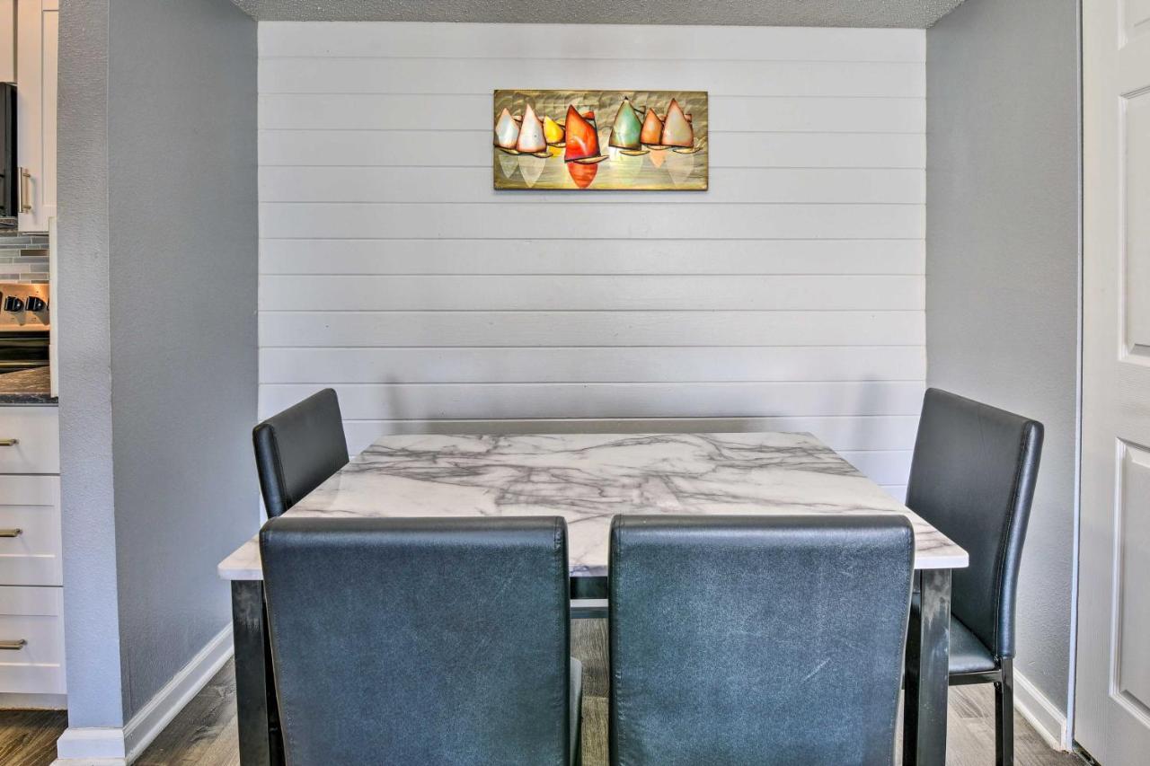 With Pool Access In Indian Lake! Apartment *