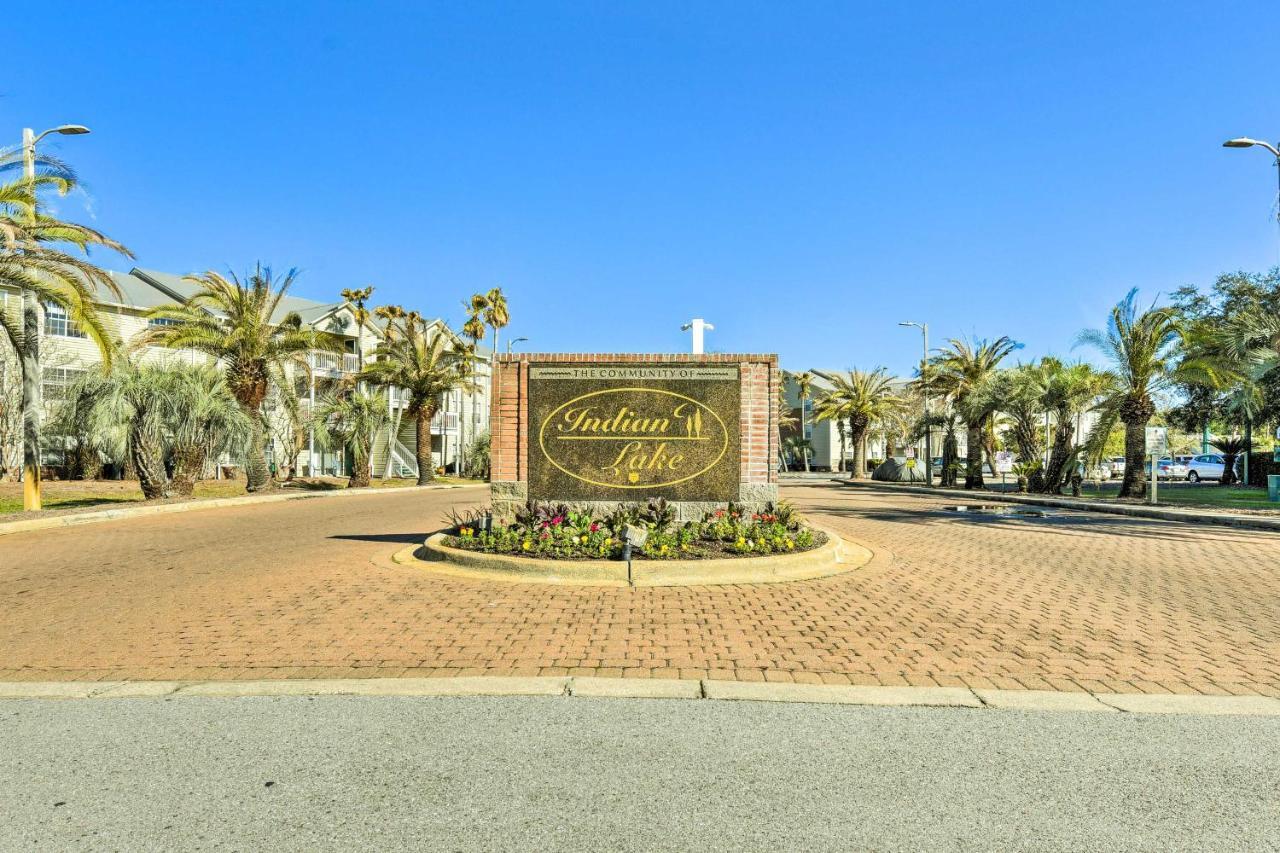 Apartment With Pool Access In Indian Lake!