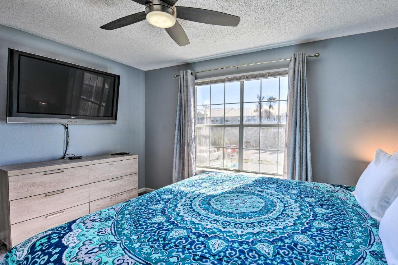 With Pool Access In Indian Lake! Destin