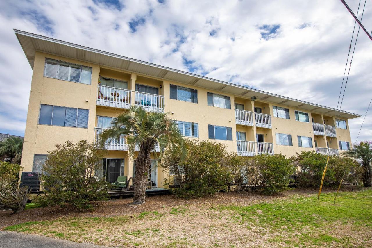Apartment Island 304