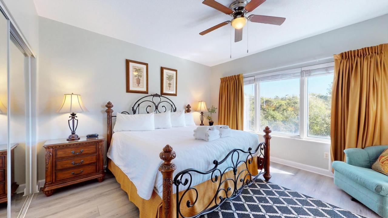 Holiday home Summit 0205