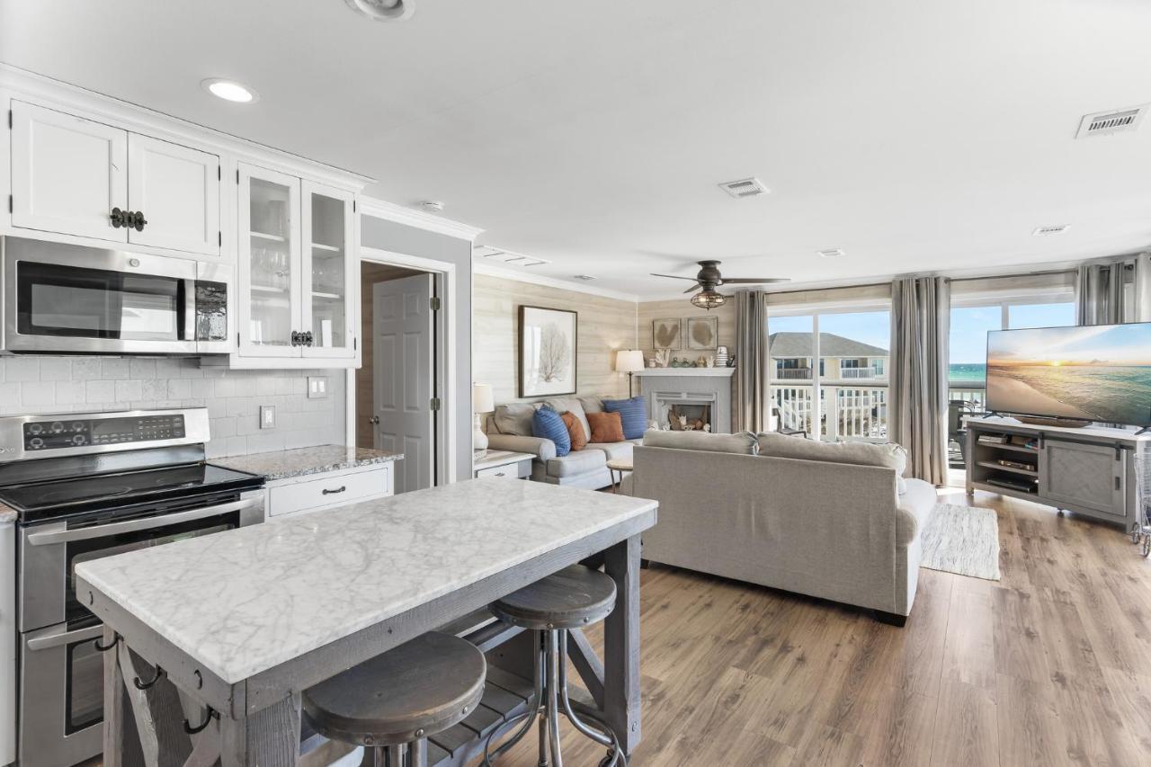 Sandpiper Cove 2115 *