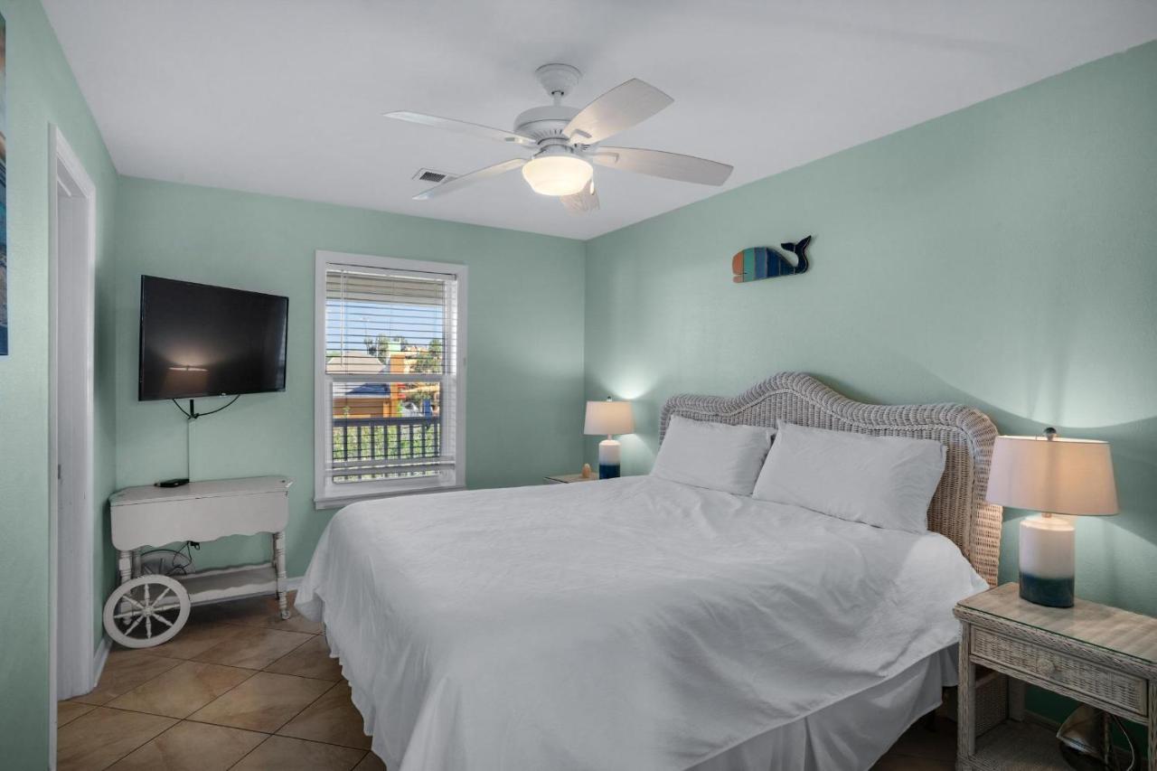 St Martin Beachwalk 432 * Destin