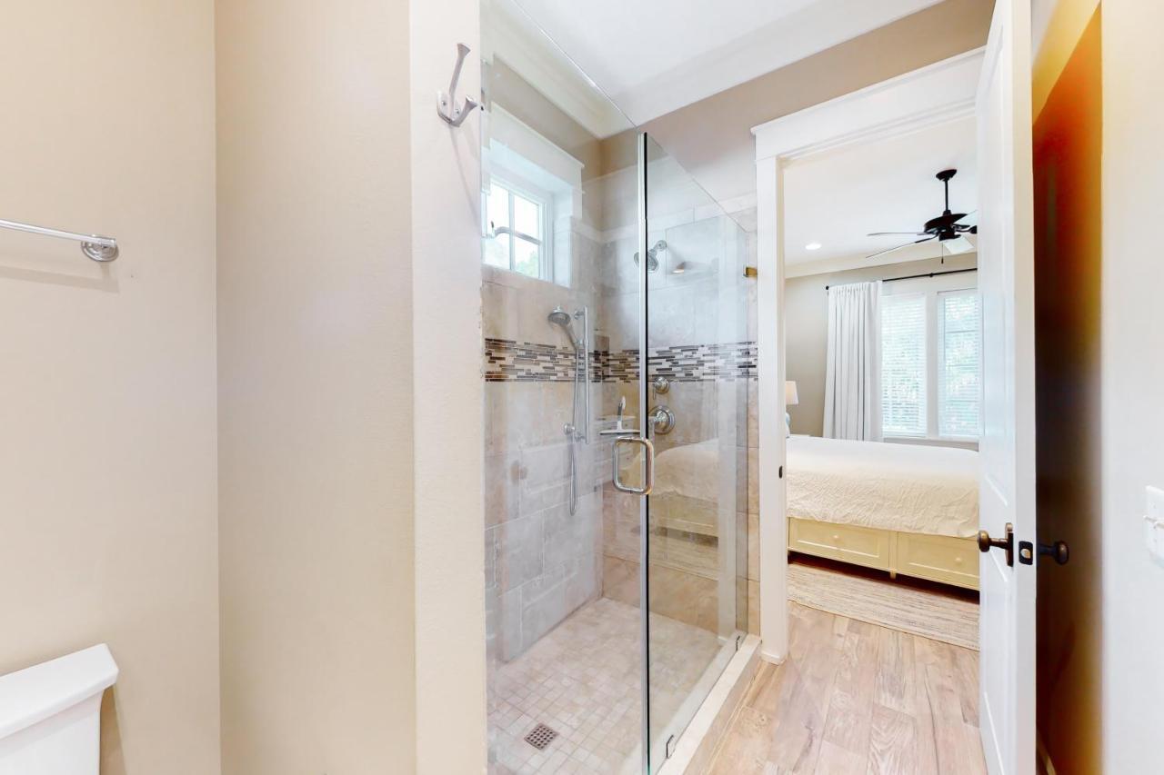 Holiday home Barefoot Bungalo