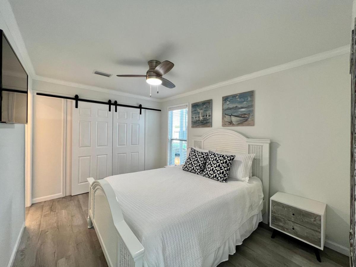 Sandpiper Cove 1006 Holiday home Destin