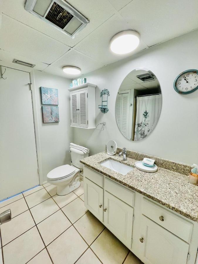 Sandpiper Cove 2039 * Destin