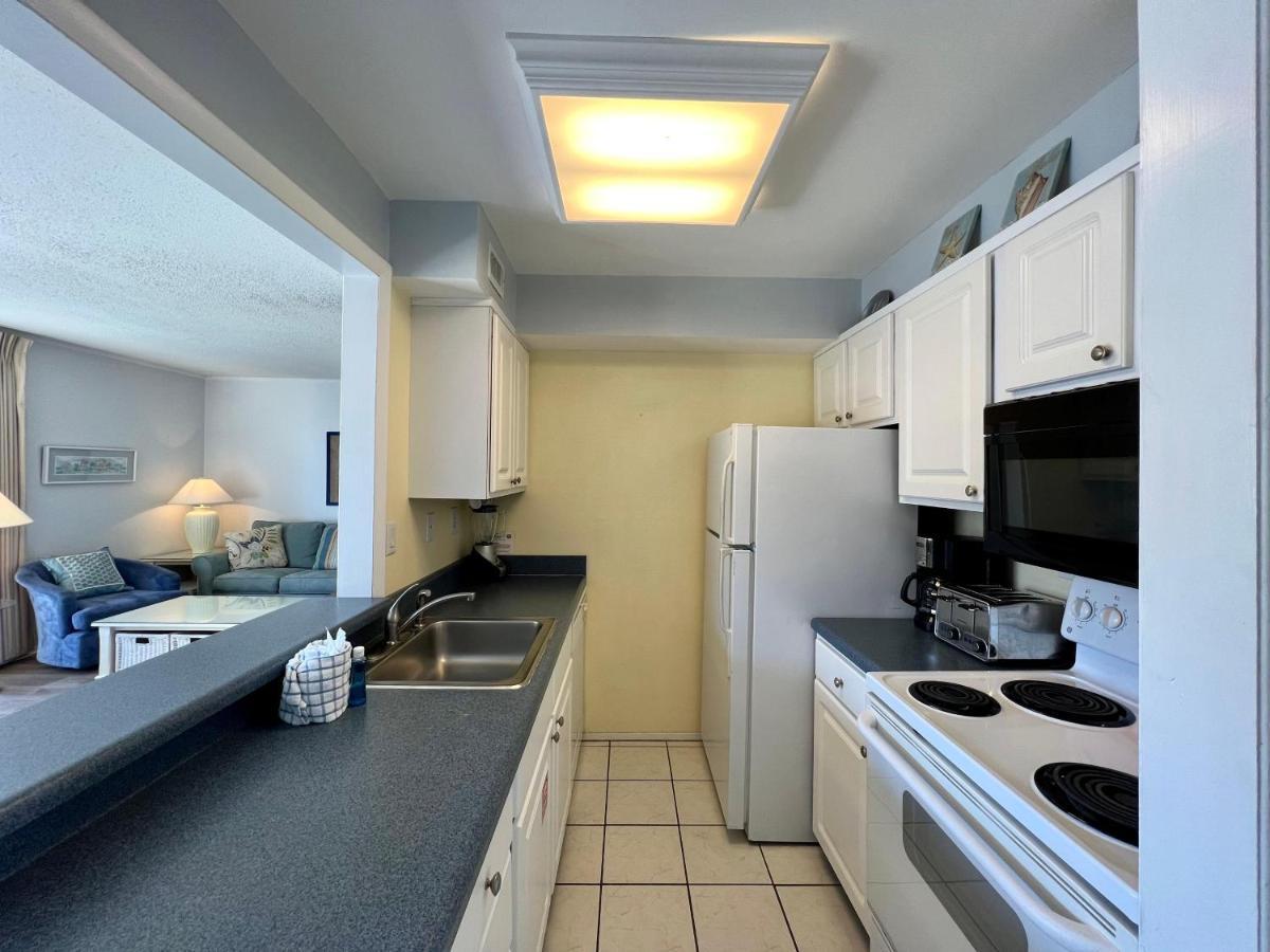 Sandpiper Cove 2044 Destin