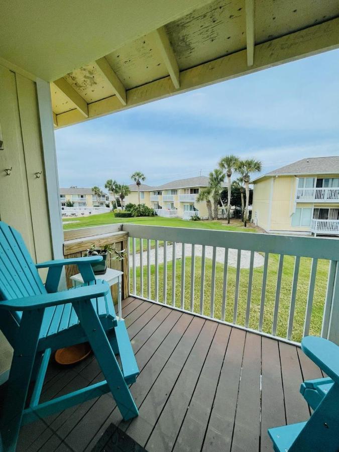 Sandpiper Cove 2039 *