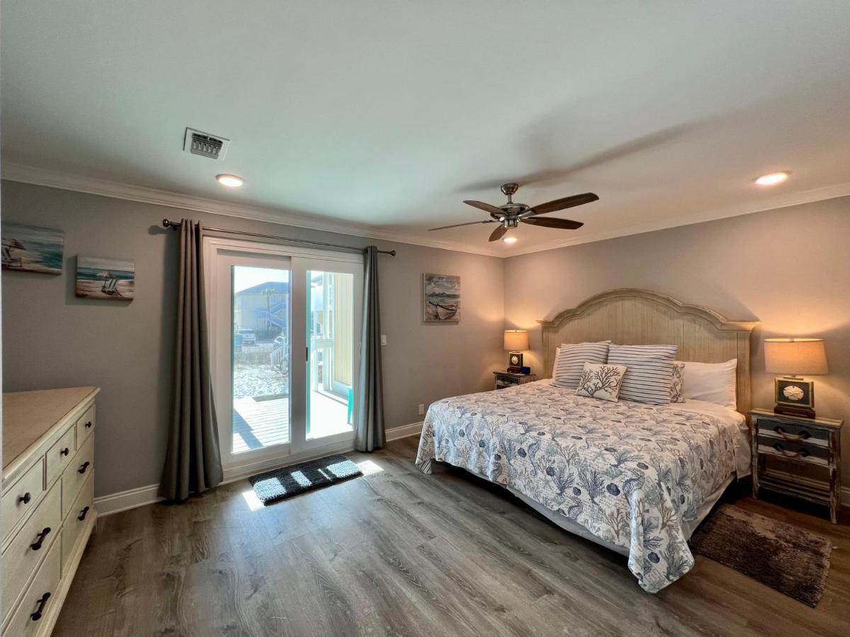 Sandpiper Cove 1137 *