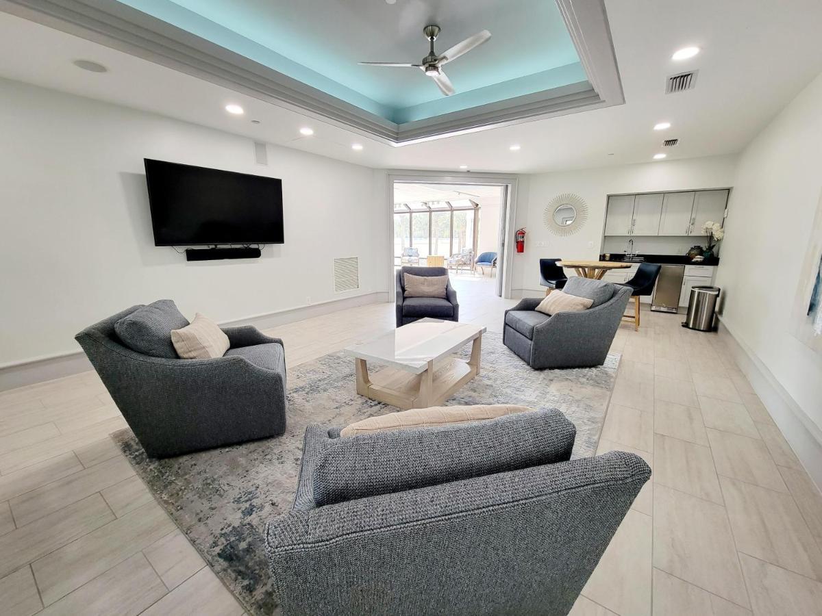 Beachside Ii 4302 *