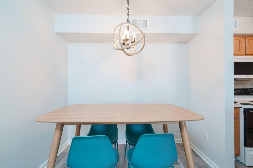 Apartment Cozy With Convenient Location Destin