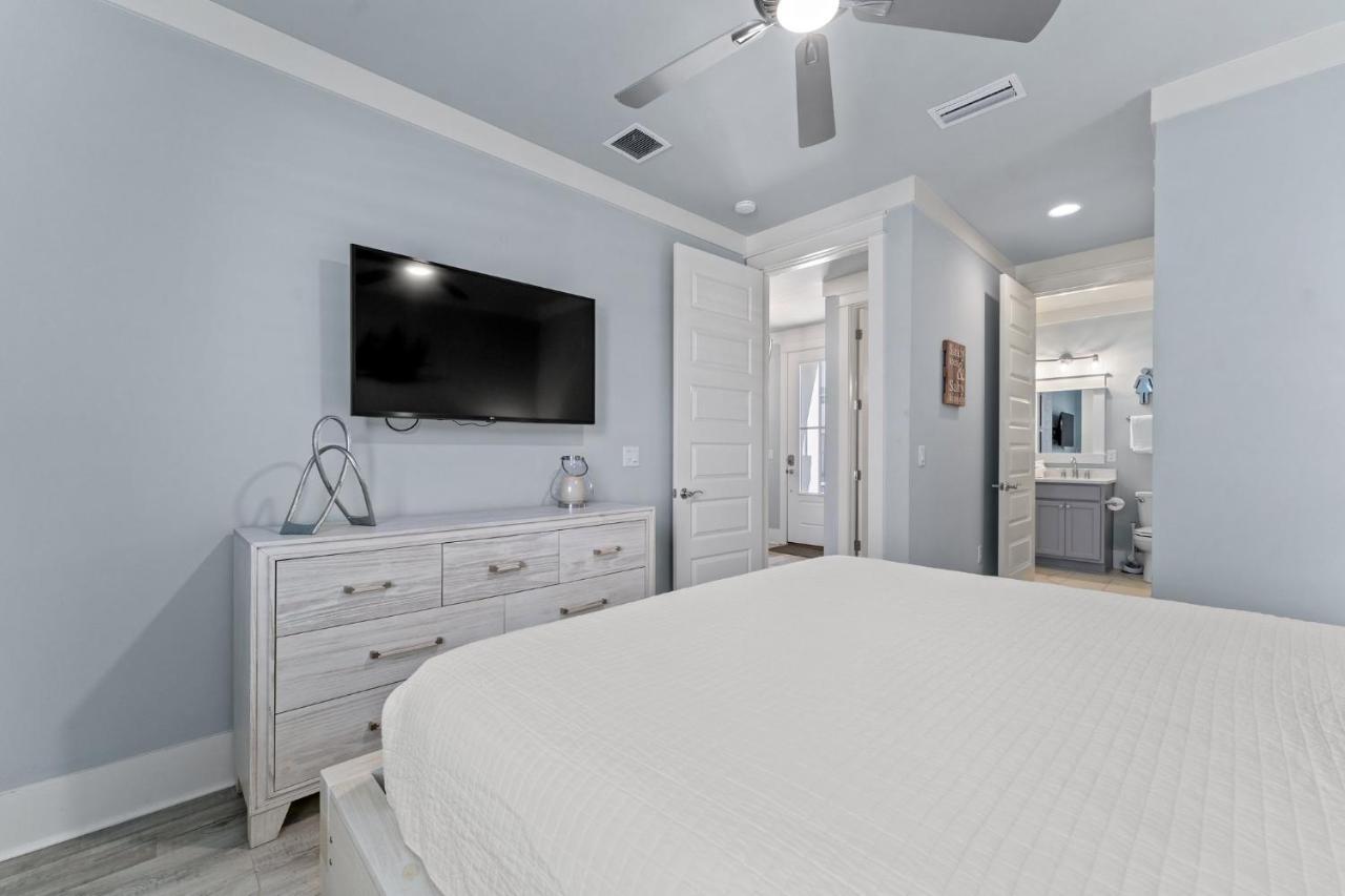 Sandy Buns Chateau With Golf Cart And Heated Pool