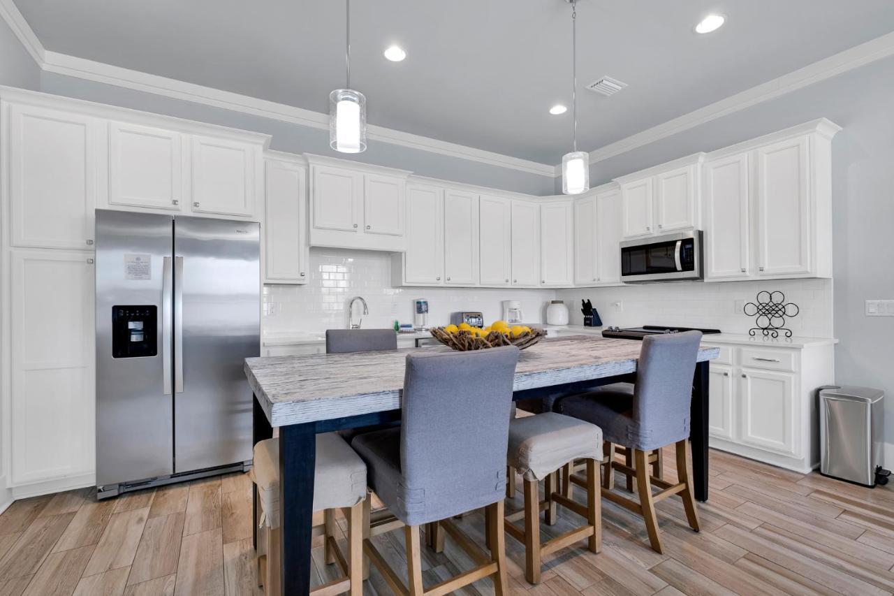 Wahoo Chateau With Lsv And Heated Pool Holiday home Destin