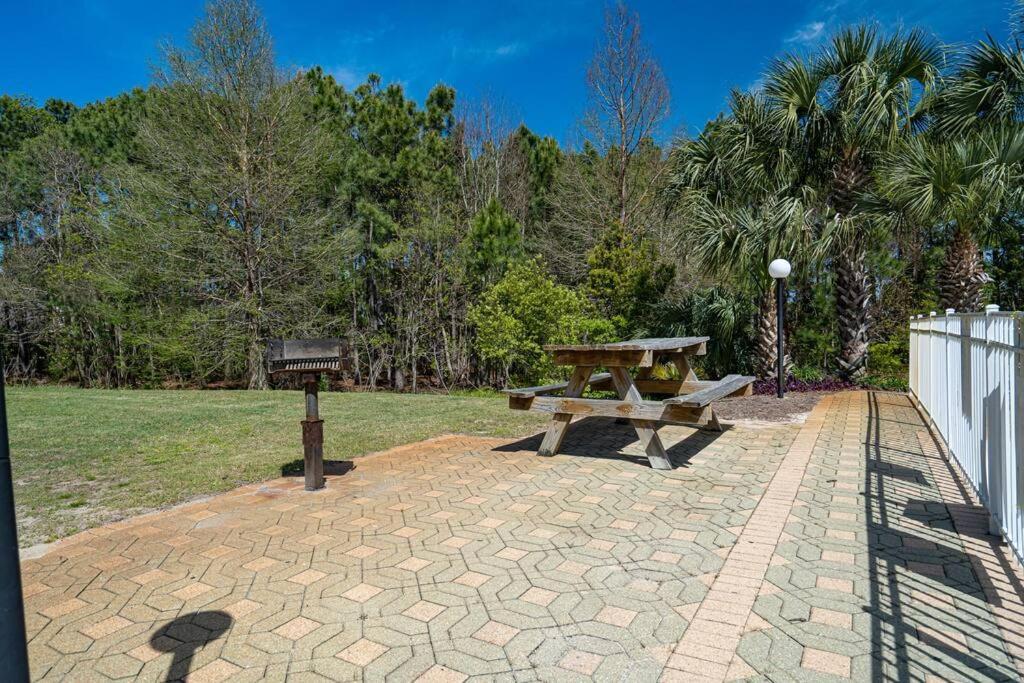 Cozy With Convenient Location * Destin