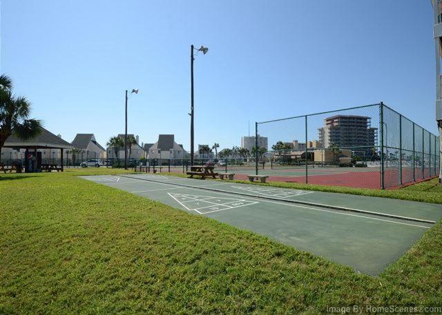 Sandpiper Cove 2044 Destin