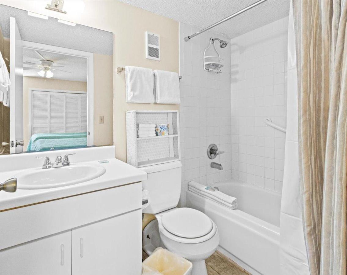 Surf And Racquet Unit 118 Destin