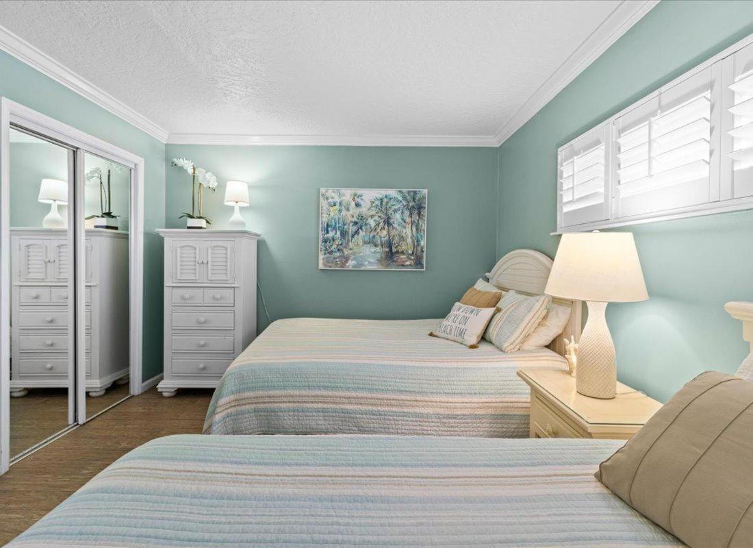 Surf And Racquet Unit 204 * Destin