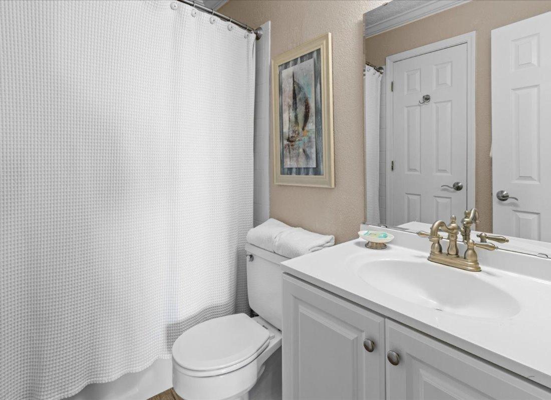 Surf And Racquet Unit 204 Holiday home *