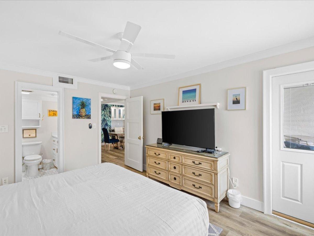 Surf And Racquet Unit 724 Destin