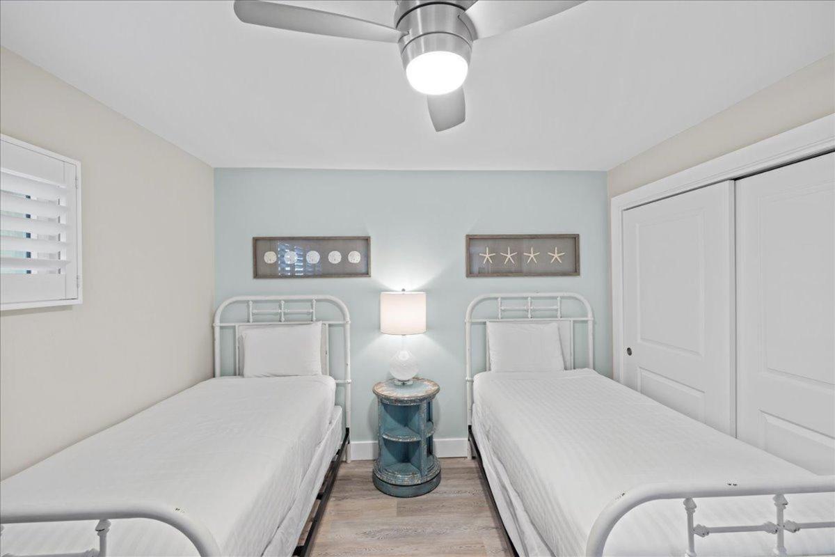 Surf And Racquet Unit 608 Holiday home Destin