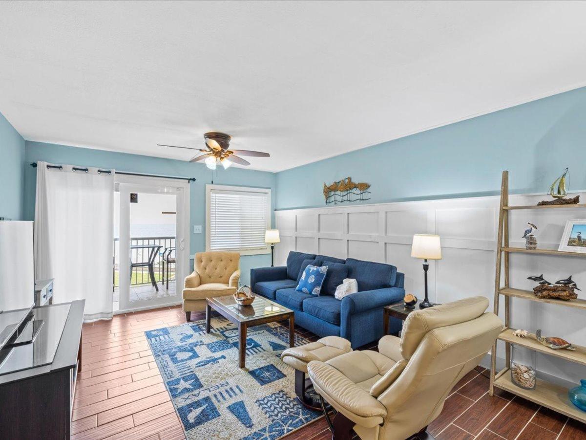 Surf And Racquet Unit 510 * Destin