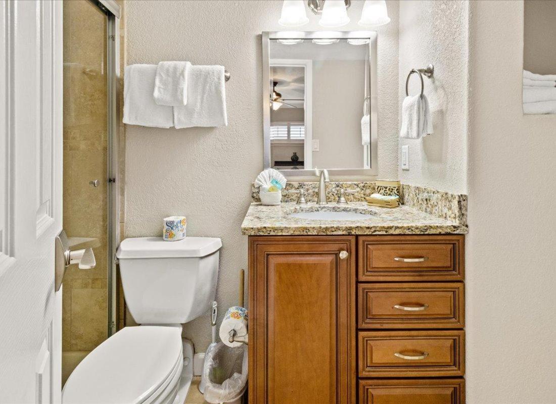 Surf And Racquet Unit 603 Holiday home Destin