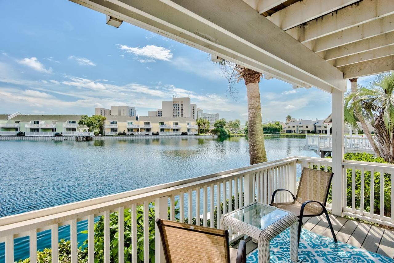 Holiday home Southbay Gulf View: Beachfront Townhouse With Private Access *