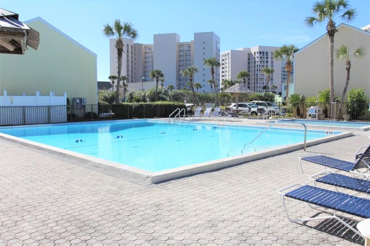 Southbay Gulf View: Beachfront Townhouse With Private Access