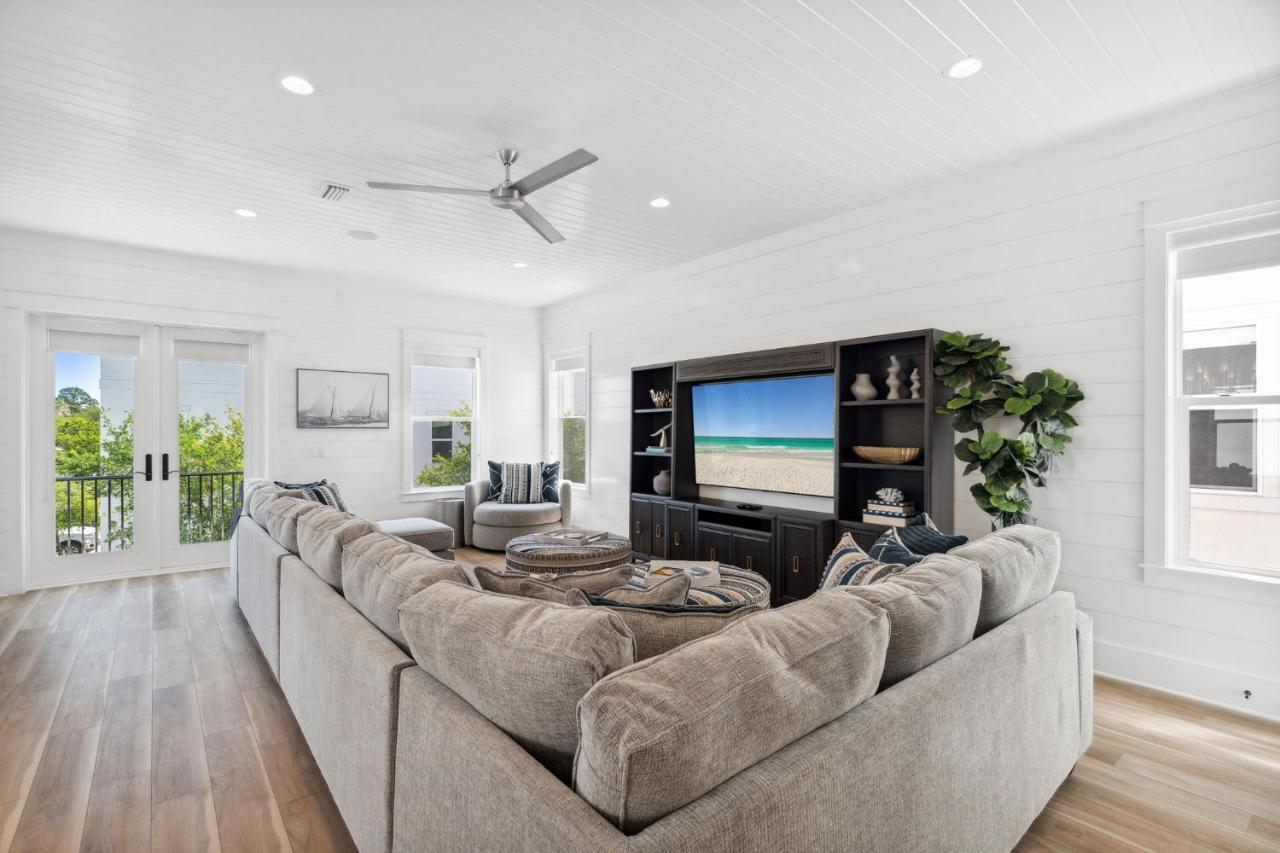 Holiday home Endless Summer Estate With Golf Cart And Game