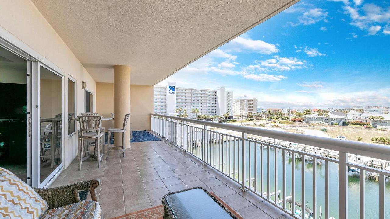 Harbor Landing 203b - Spacious With Views Of The Harbor And Gulf Destin