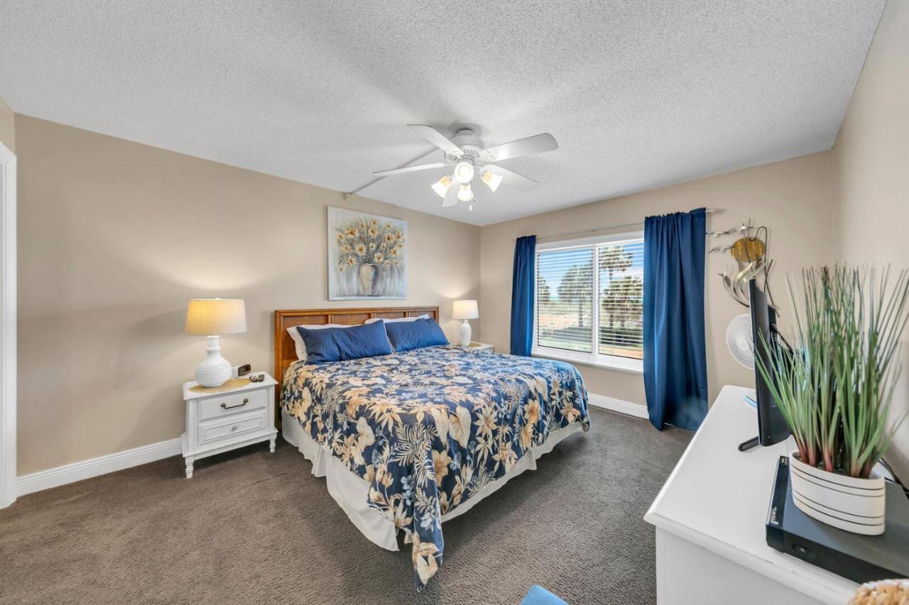On The Gulf 205 - Updated Gulf Front With Free Service * Destin