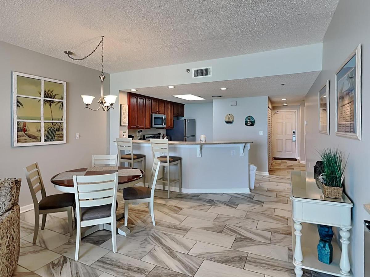 Apartment Sterling Sands #302 *