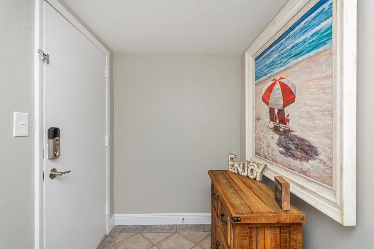 2026 Shoreline Towers Gulf Front - Free Setup Destin