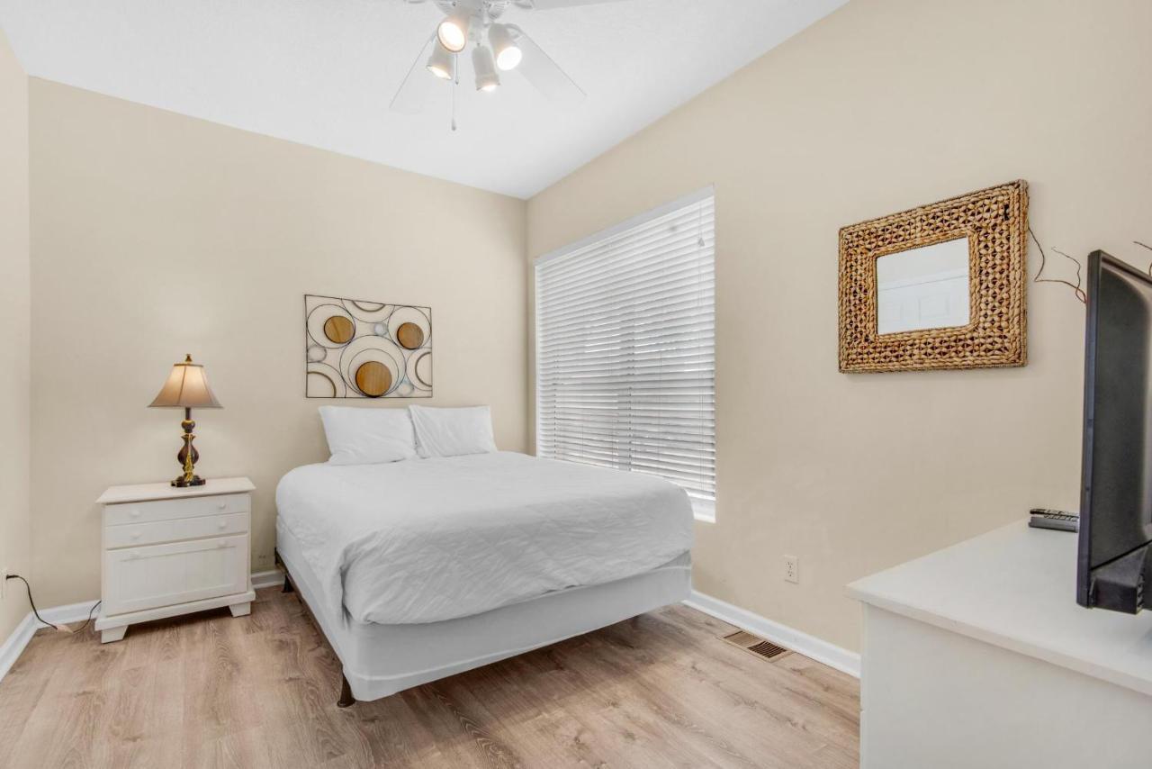 Pointe 101 Holiday home *