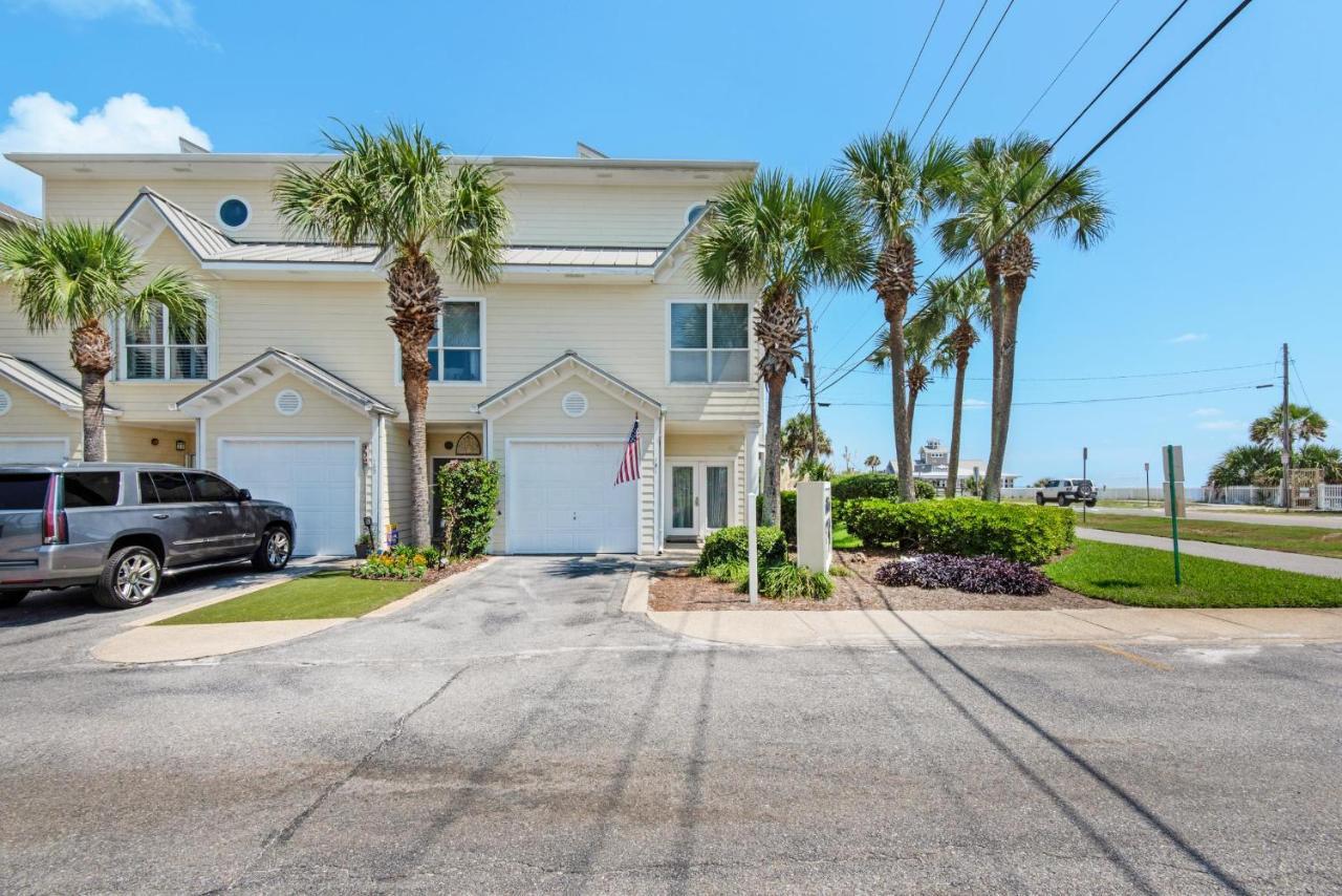 Pointe 101 Holiday home