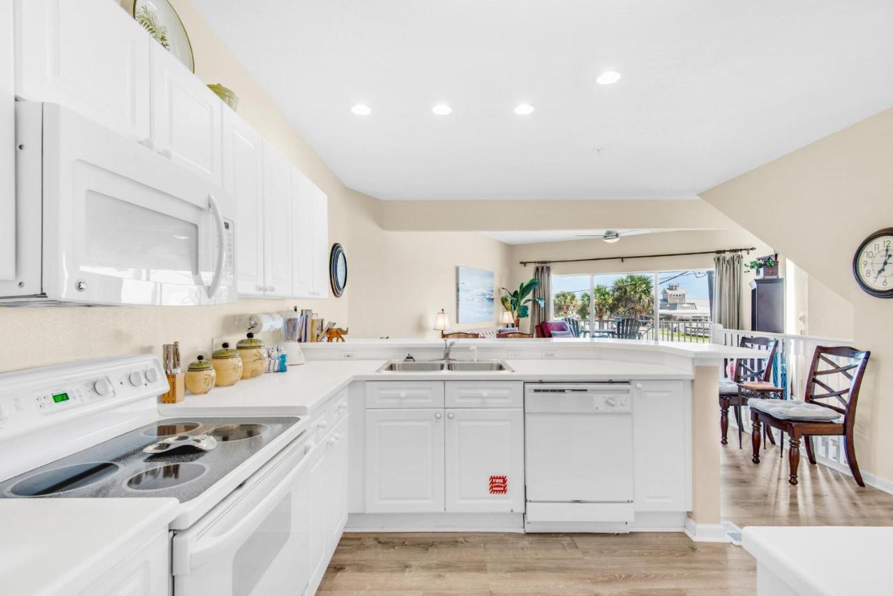 Pointe 101 Holiday home *