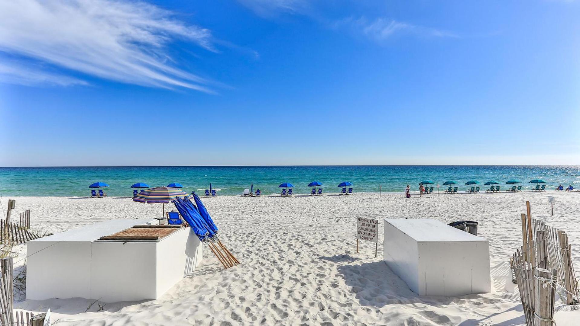 Towers 111 - Front 2 Bedroom In Apartment Destin