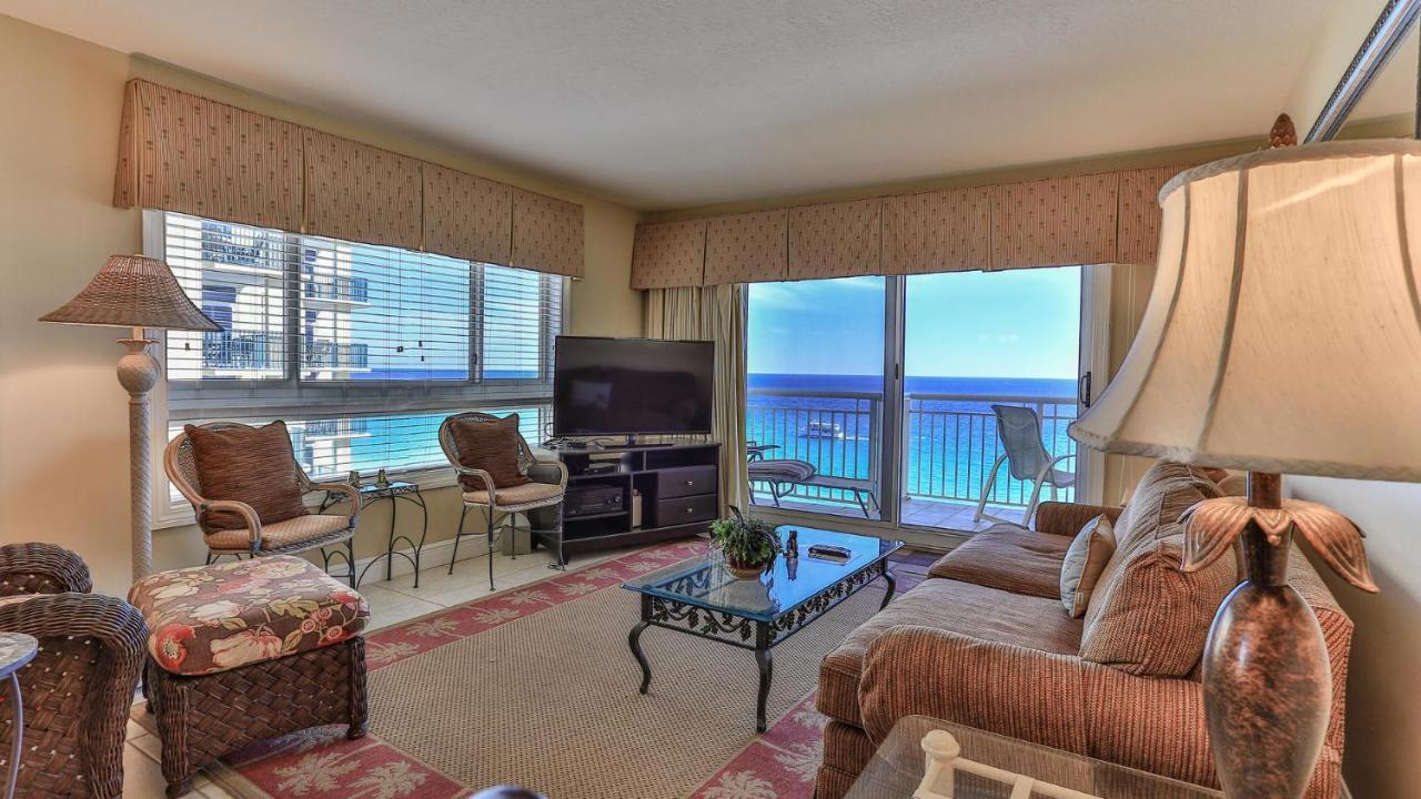 Towers 111 - Front 2 Bedroom In * Destin
