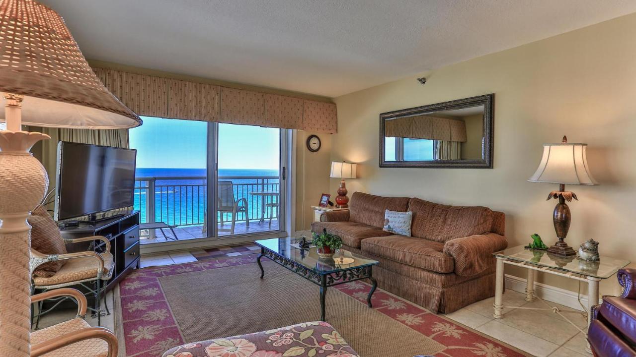 Towers 111 - Front 2 Bedroom In *