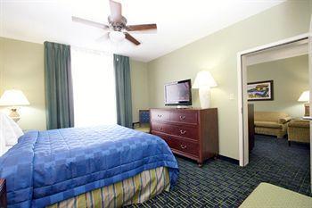 Summerplace Hotel