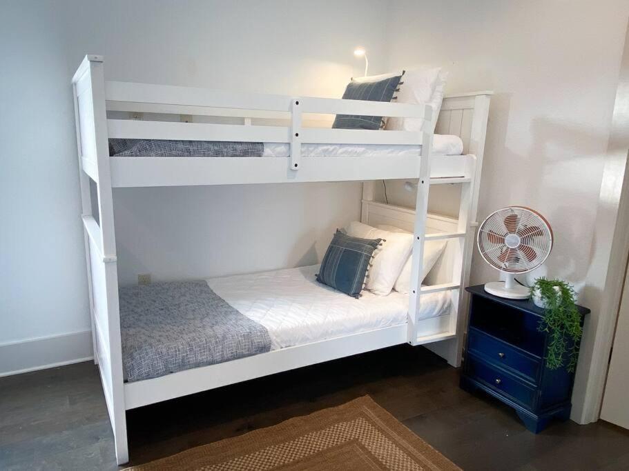 Holiday home Sea La Vie *
