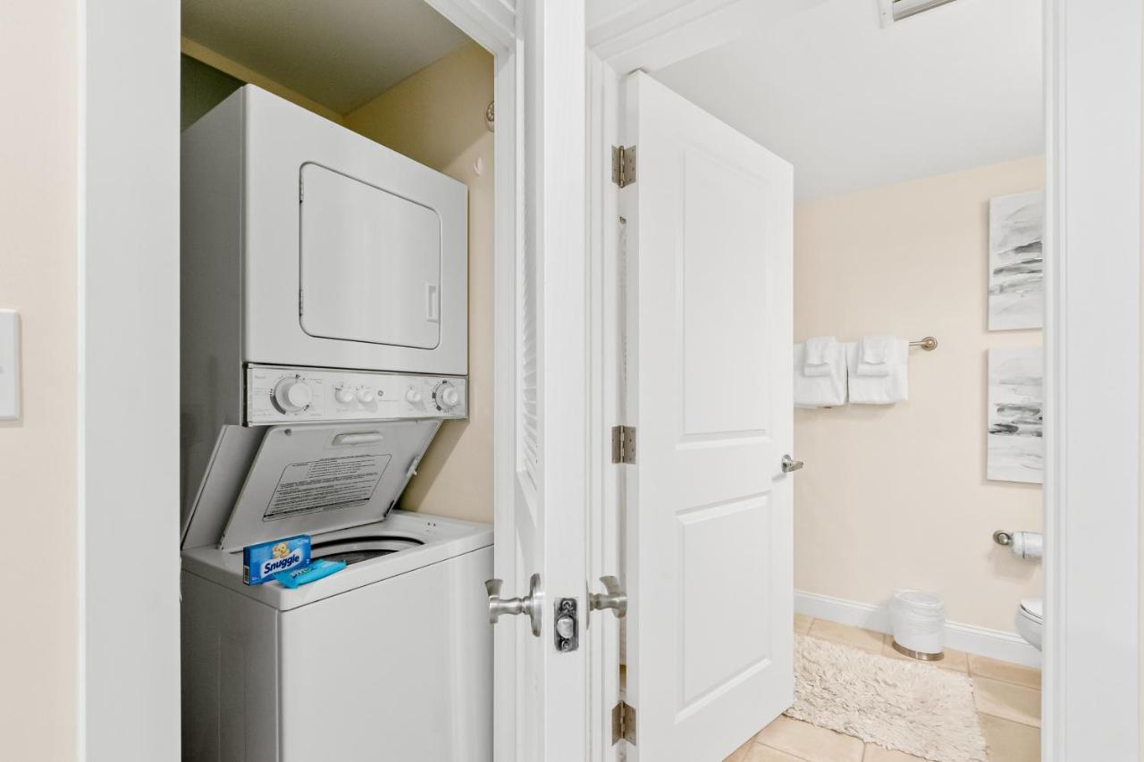 The Grand 2803 Apartment