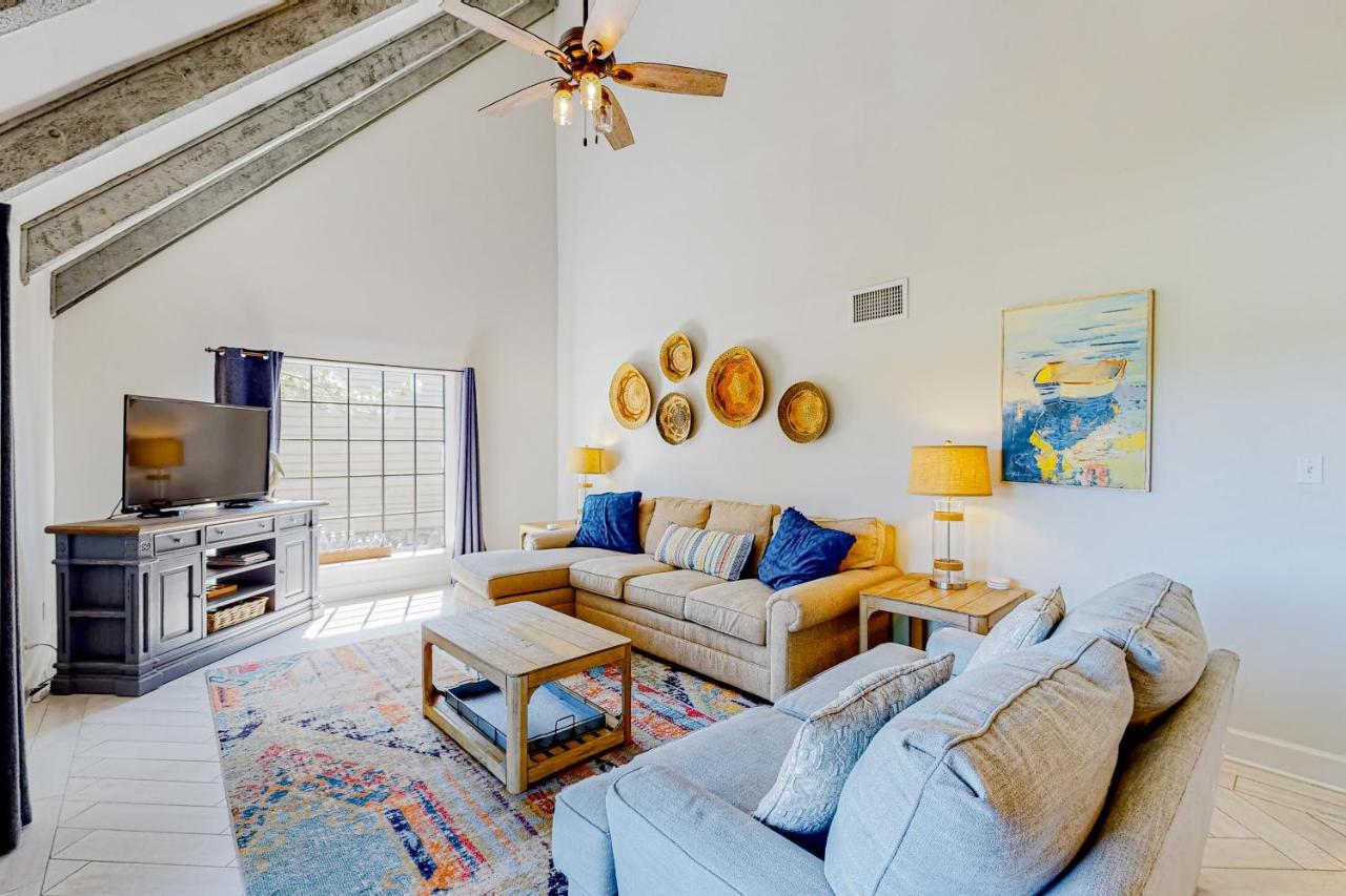 Seascape Golf 41d Apartment *