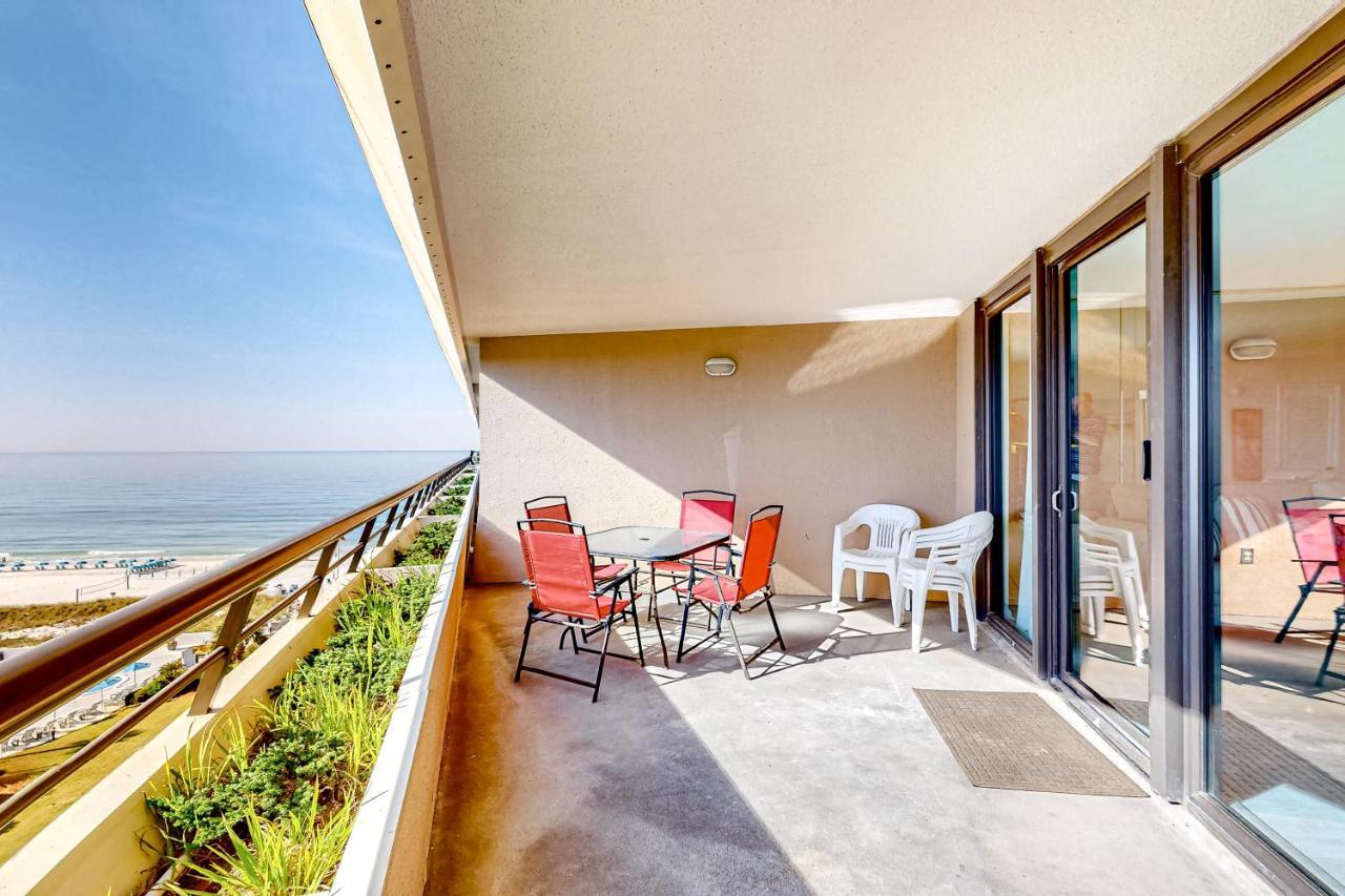 Edgewater 809