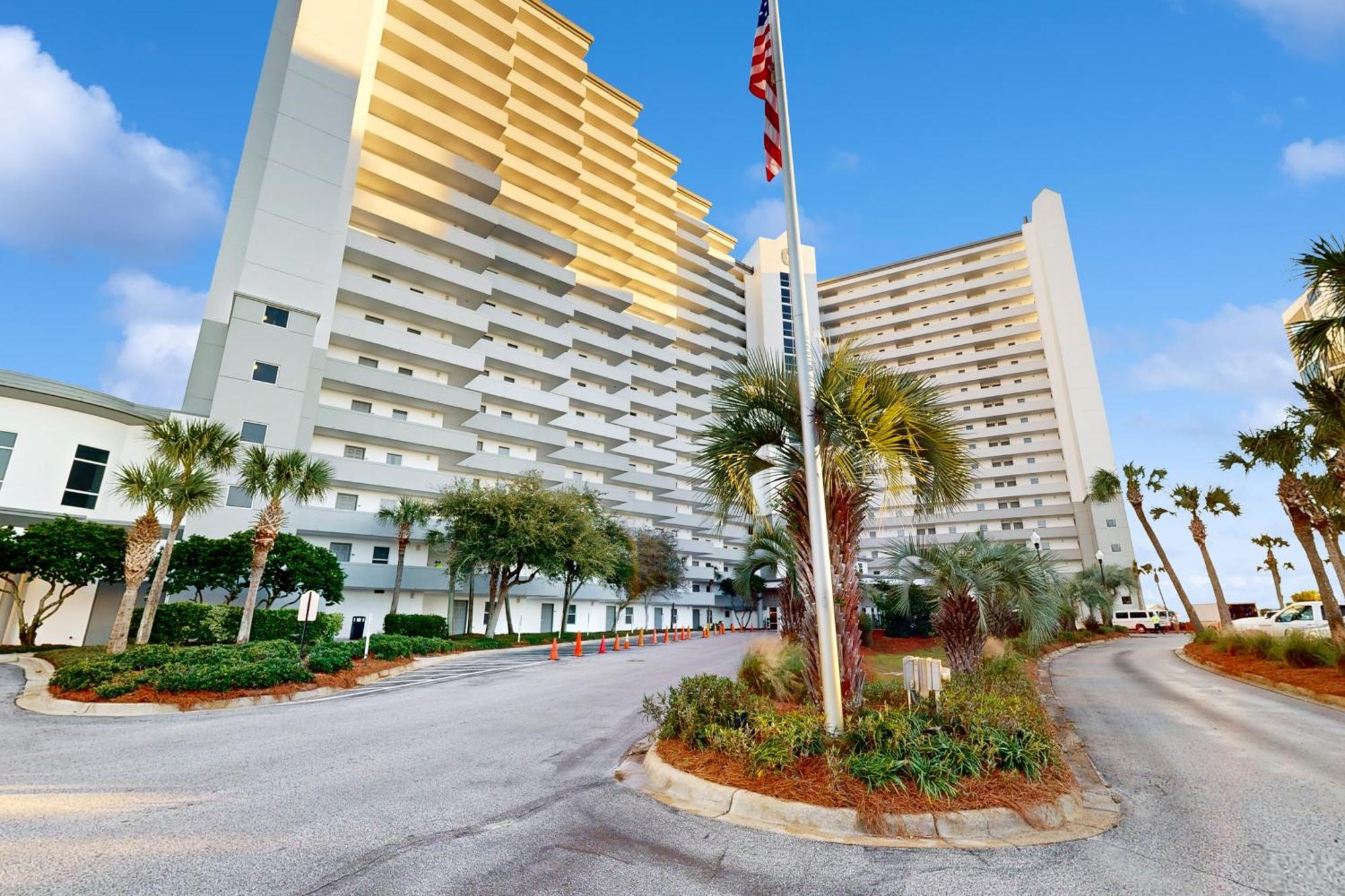 Pelican 304 Apartment