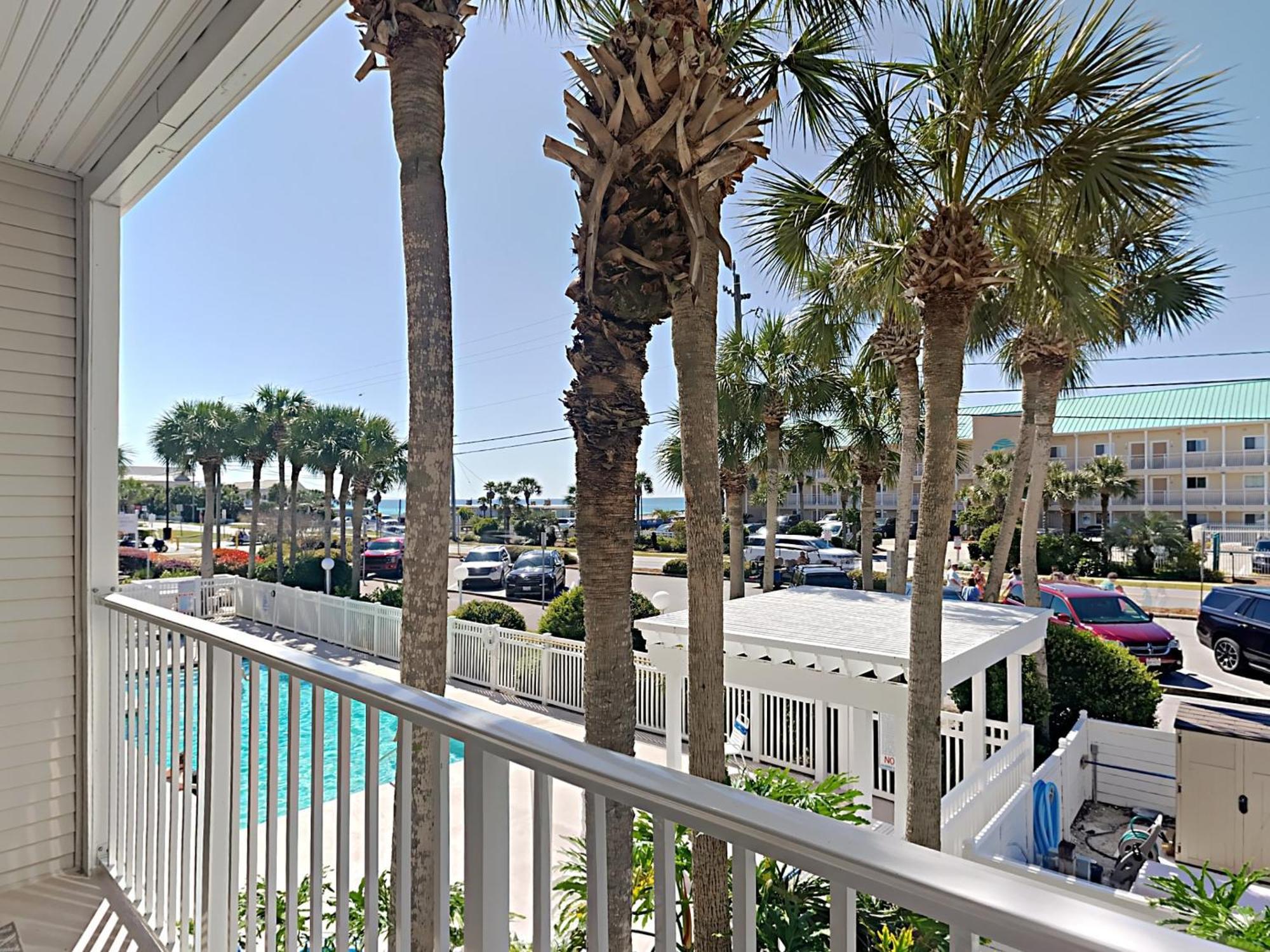 Grand Caribbean 210 East Apartment