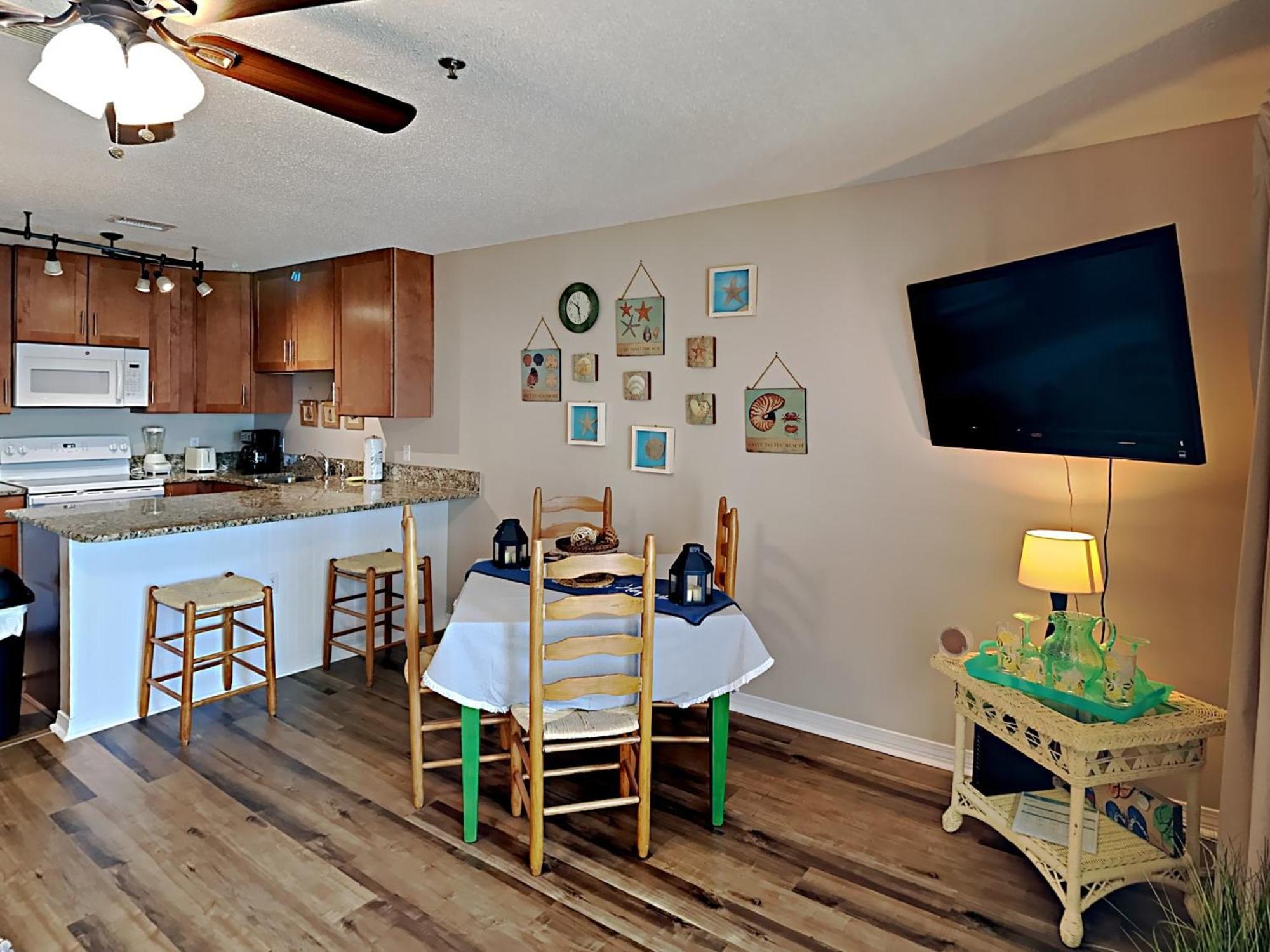 Grand Caribbean 210 East Apartment *