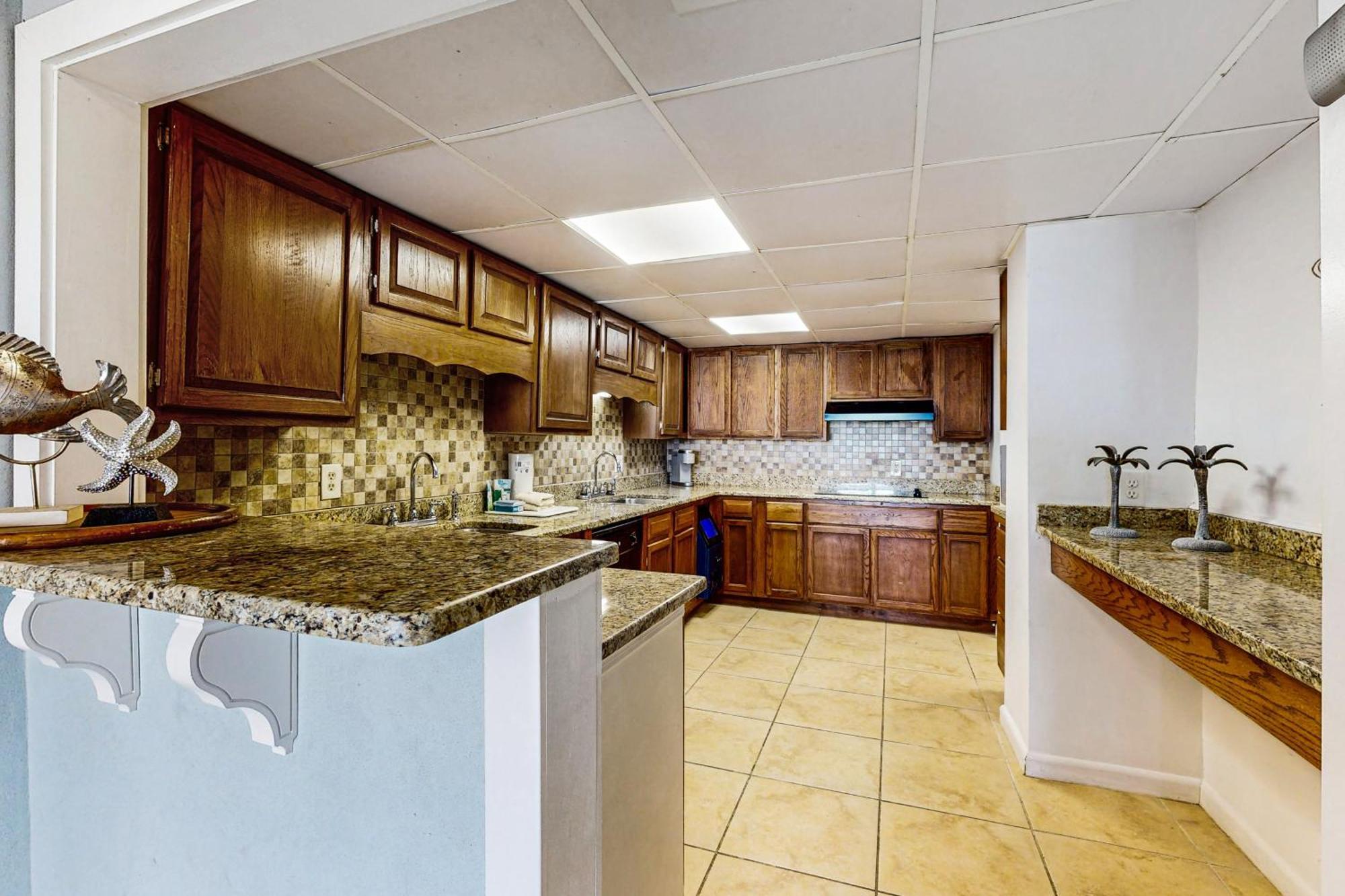 Navigator's Nest At Reef Townhomes *